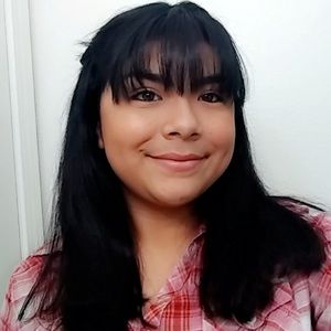 Meet your Posher, Mia